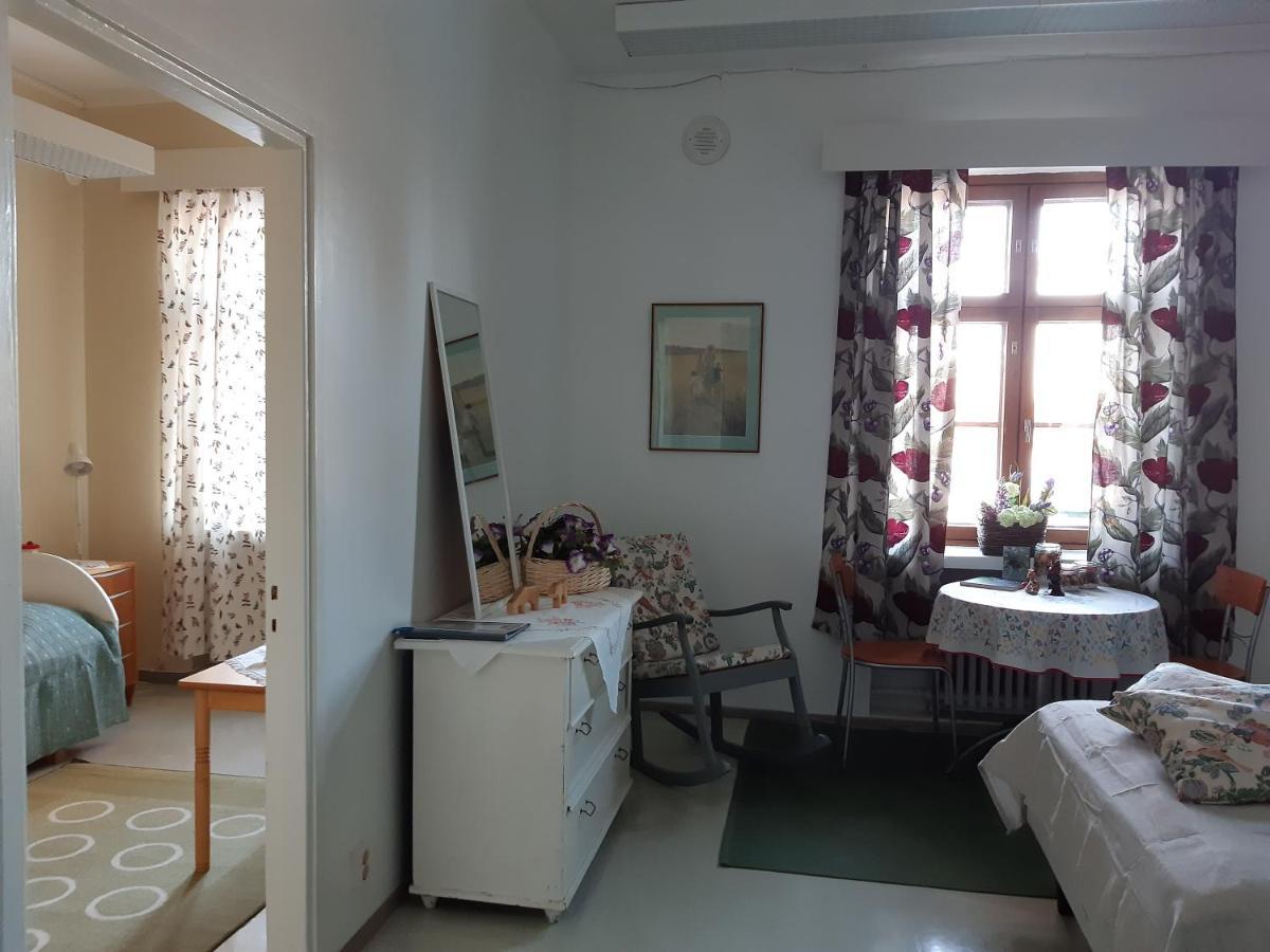 Mummolan Majoitus Hotel Uusikyla Екстериор снимка